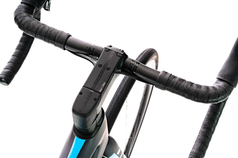 2020 Giant Defy Advanced Pro 0 Red Carbon Road Bike in Grey-2