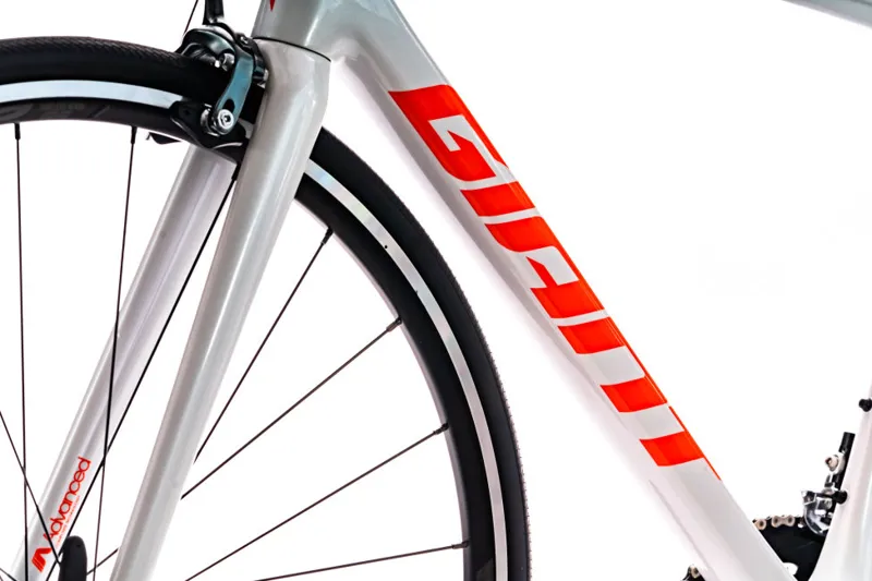 2020 Giant TCR Advanced 3 Carbon Road Bike in White-1